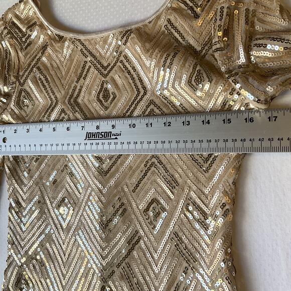 City Triangles Women Dress M Gold lining Geometric Sheath 3/4 Sleeve Knee Length - Picture 5 of 12